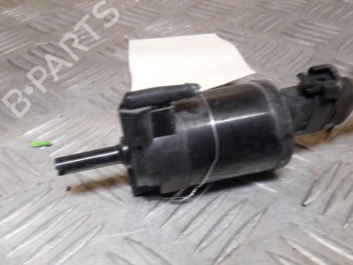 Used Washer pump Washer pump RENAULT RAPID Box Body/MPV (F40_, G40_) 1.1 (48 hp) 23658197 23658197
