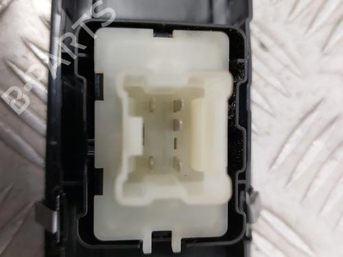 Right front window switch DACIA SANDERO III 1.0 TCe 90 | BP29456844I26 
