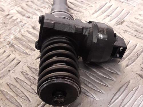 Injector AUDI A3 (8P1) 1.9 TDI | BP24852378M100