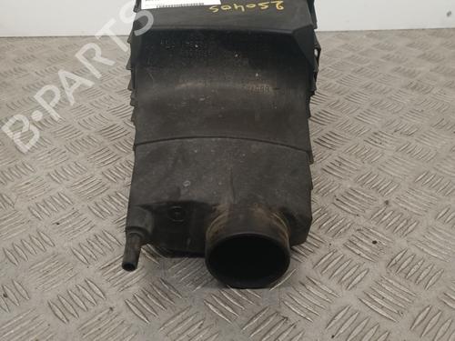Used Air filter box CITROËN XSARA PICASSO (N68) 2.0 HDi (90 hp) 28813218