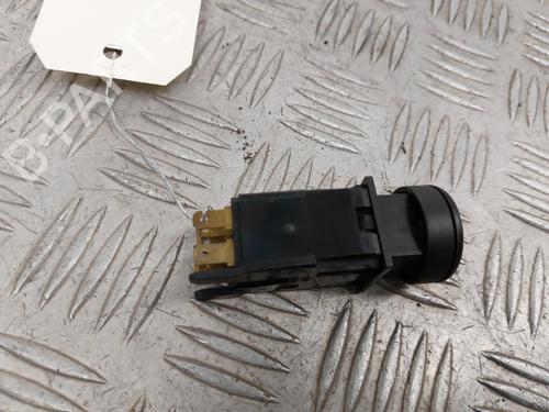Used Switch Switch PEUGEOT 205 II (20A/C) 1.4 (68 hp) 23659560 23659560