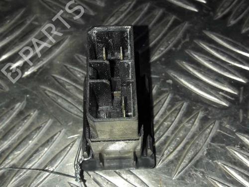 Used Switch Switch DAIHATSU HIJET Van (S85) 1.2 D (35 hp) 24349811 24349811