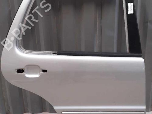 Dør høyre bak MERCEDES-BENZ M-CLASS (W163) ML 400 CDI (163.128) | BP23724729C5