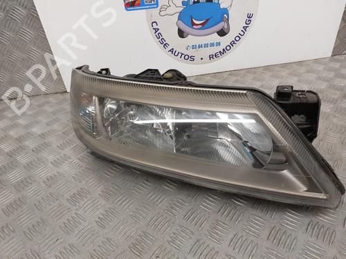 Used Right headlight RENAULT LAGUNA II Grandtour (KG0/1_) 1.9 dCi (KG0G) (120 hp) 23747690
