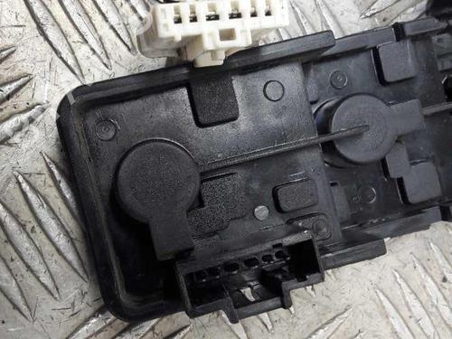 Used Lamp holder Lamp holder CITROËN XSARA PICASSO (N68) 1.6 HDi (90 hp) 23735874 23735874