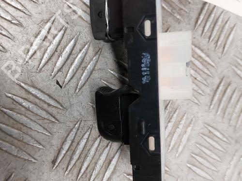 Used Right front window switch Right front window switch NISSAN QASHQAI II (J11, J11_) 1.6 dCi (130 hp) 33687471 33687471