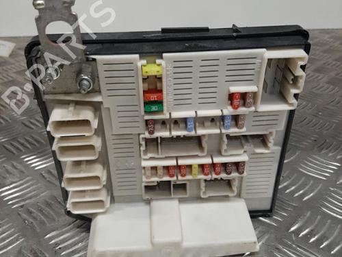 Fuse box RENAULT SCÉNIC II (JM0/1_) 1.5 dCi (JM1E, JM16) | BP24851501E1 - Image 2