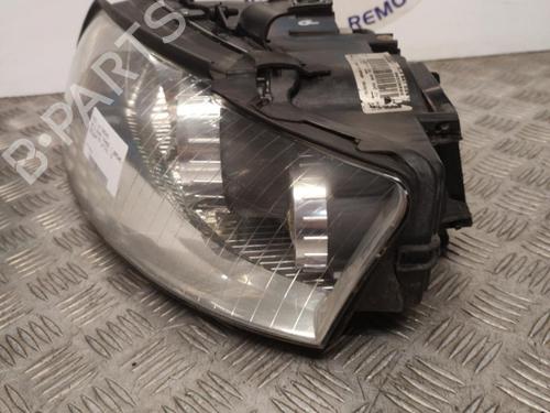 Left headlight AUDI A4 B6 Avant (8E5) 2.5 TDI | BP23735600C28 