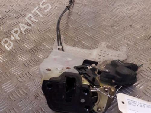Used Rear left lock HYUNDAI TUCSON (JM) 2.0 CRDi (113 hp) 23723946
