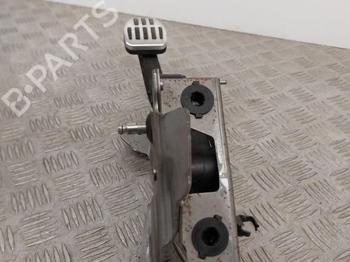 Kløtsj Kløtsj NISSAN QASHQAI II (J11, J11_) 1.6 dCi (130 hp) 33813453 33813453