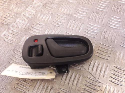 Used Rear left interior door handle Rear left interior door handle SUZUKI SWIFT II Hatchback (EA, MA) 1.3 (SF413, AB35) (68 hp) 23723669 23723669