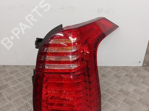 Used Right taillight PEUGEOT 5008 (0U_, 0E_) 2.0 HDi 150 / BlueHDi 150 (150 hp) 31184023
