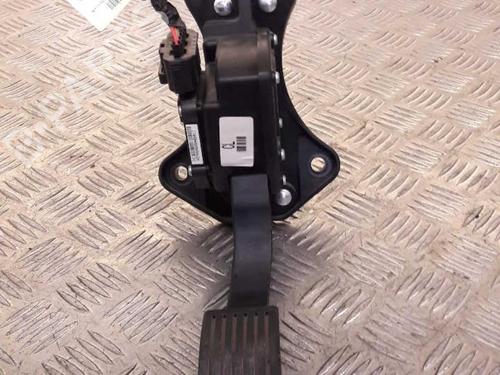 Used Pedal HYUNDAI SANTA FÉ II (CM) 2.2 CRDi GLS 4x4 (150 hp) 23934774