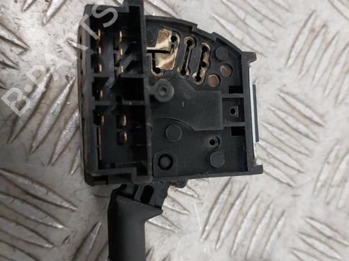 Used Steering column stalk Steering column stalk RENAULT CLIO I (B/C57_, 5/357_) 1.4 (80 hp) 32176465 32176465