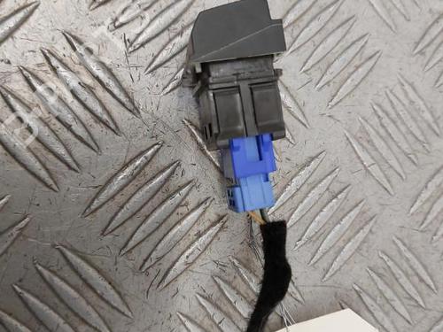 Warning switch PEUGEOT 208 I (CA_, CC_) 1.6 HDi / BlueHDi 75 | BP23744897I22 