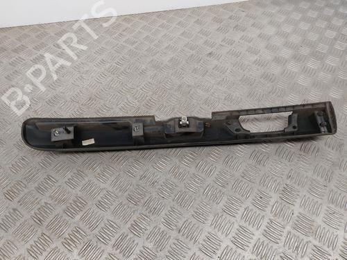 Used Rear center light Rear center light DACIA LOGAN MCV (KS_) 1.5 dCi (KS0K) (68 hp) 33725016 33725016