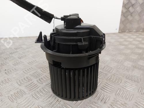 Used Heater blower motor Heater blower motor DACIA DUSTER (HS_) 1.5 dCi 4x4 (109 hp) 26433163 26433163