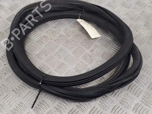 Rubber door seal PEUGEOT 308 SW II (LC_, LJ_, LR_, LX_, L4_) 1.6 BlueHDi 120 | BP23745874C142