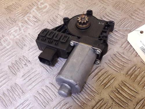 Used Right front window motor Right front window motor OPEL ZAFIRA A MPV (T98) 2.2 DTI 16V (F75) (125 hp) 23734390 23734390