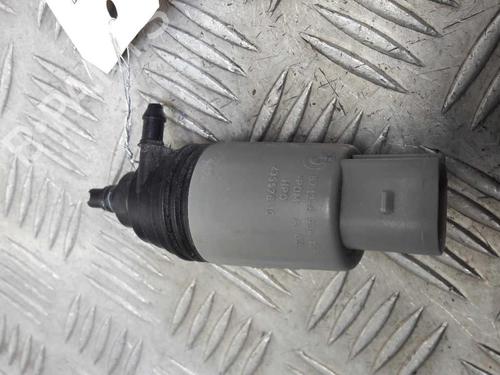 washer-pump-bmw-1-e87-2003-2004-2005-2006-2007-2008-2009-2010-2011-2012-2013-24853692 main image
