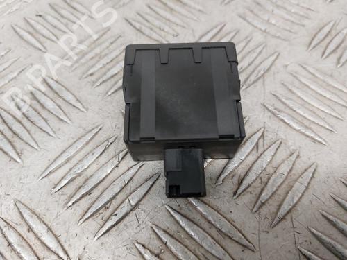 Used Headlight switch Headlight switch PEUGEOT 2008 I (CU_) 1.6 BlueHDi 100 (100 hp) 23747139 23747139