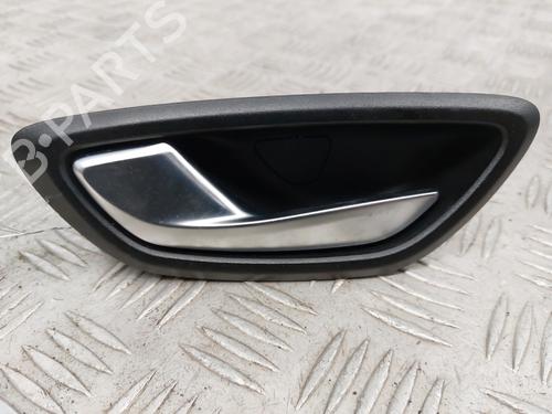 Venstre bagtil invendig håndtag RENAULT MEGANE IV Hatchback (B9A/M/N_) 1.6 dCi 130 (B9A4) (130 hp) 31064634