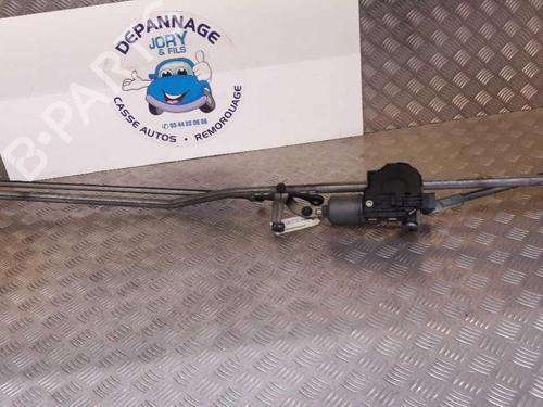 Used Front wiper motor PEUGEOT 308 I (4A_, 4C_) 1.6 HDi (109 hp) 23724641
