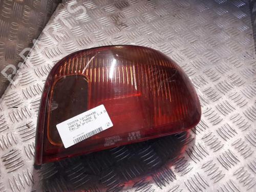 Used Right taillight TOYOTA YARIS (_P1_) 1.4 D-4D (NLP10_, NLP10R) (75 hp) 23655209