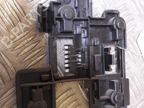 Lamp holder OPEL VECTRA B (J96) 1.8 i 16V (F19) | BP23733983L10 