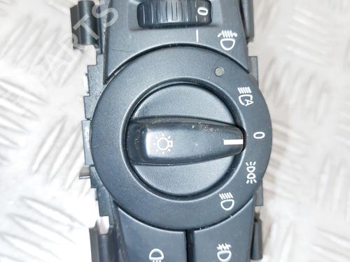 Used Headlight switch Headlight switch BMW 1 (E87) 118 d (122 hp) 24379339 24379339