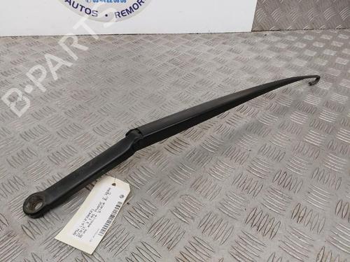 front-windshield-wiper-arm-bmw-3-e46-1997-1998-1999-2000-2001-2002-2003-2004-2005-23744670 main image