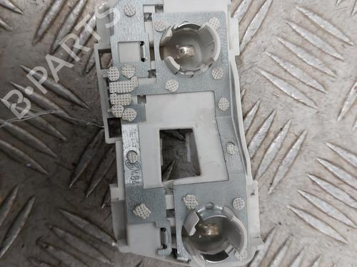 lamp-holder-audi-a4-b7-avant-8ed-2004-2005-2006-2007-2008-33687487 main image