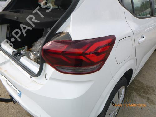 right-taillight-dacia-sandero-iii-2021-33022803 main image