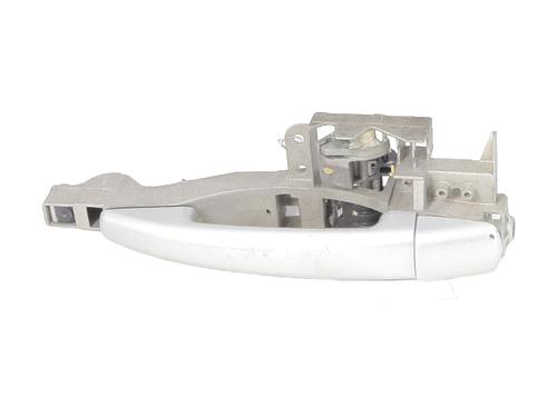 Used Rear left exterior door handle PEUGEOT 407 (6D_) 2.0 HDi 135 (6DRHRH, 6DRHRE, 6DRHRG, 6DRHRJ) (136 hp) 26660990