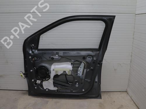right-front-door-citroen-c4-cactus-2014-36168052 main image