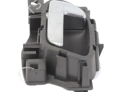 Front left interior door handle CITROËN C3 II (SC_) 1.4 HDi 70 (SC8HZC, SC8HR0, SC8HP4) | BP26176645I13 - Image 2
