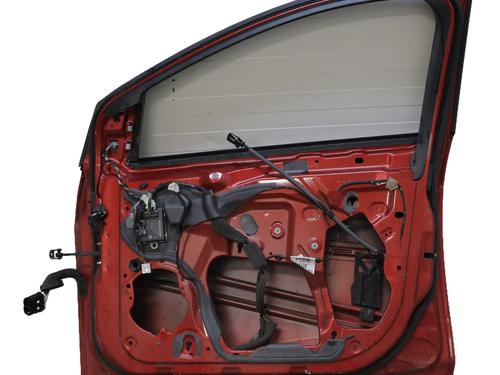 right-front-door-ford-focus-iii-2010-2011-2012-2013-2014-2015-2016-2017-2018-2019-2020-32476405 main image