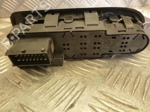 Used Left front window switch Left front window switch CITROËN C3 II (SC_) 1.4 HDi 70 (SC8HZC, SC8HR0, SC8HP4) (68 hp) 24242036 24242036