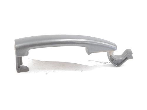 Used Front left exterior door handle Front left exterior door handle PEUGEOT 208 I (CA_, CC_) 1.6 HDi / BlueHDi 75 (75 hp) 27500607 27500607