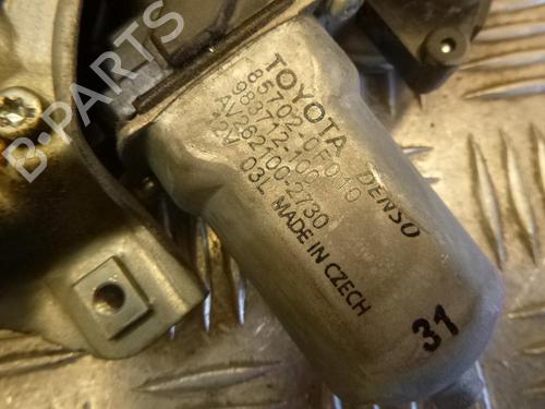 Used Front left window mechanism Front left window mechanism TOYOTA YARIS (_P9_) 1.4 D-4D (NLP90_, NLP90R) (90 hp) 24242023 24242023