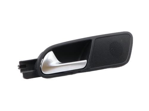 Used Rear left interior door handle Rear left interior door handle VW TIGUAN (5N_) 2.0 TDI (140 hp) 31998726 31998726