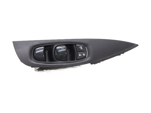 Used Left front window switch NISSAN QASHQAI II (J11, J11_) 1.6 dCi (130 hp) 33121565