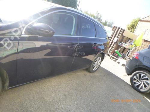 Left front door PEUGEOT 308 SW II (LC_, LJ_, LR_, LX_, L4_) 1.2 THP 110 | BP29007024C2 