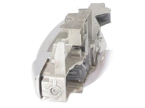 Rear left exterior door handle PEUGEOT 407 (6D_) 2.0 HDi 135 (6DRHRH, 6DRHRE, 6DRHRG, 6DRHRJ) | BP26660990C130 