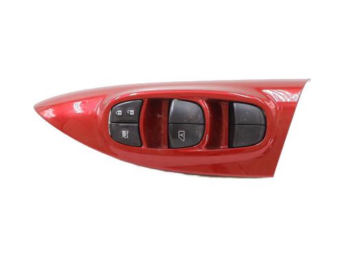 Used Left front window switch NISSAN JUKE (F15) 1.5 dCi (110 hp) 29847442