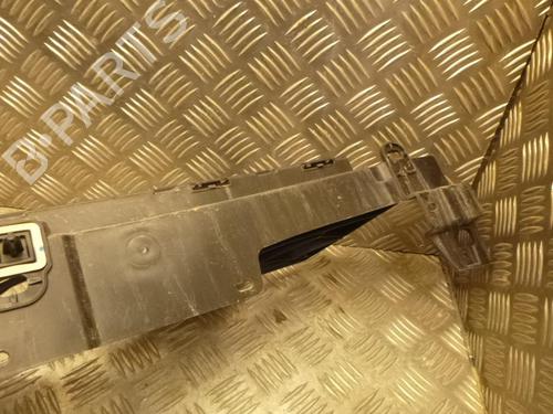Used Rear bumper bracket PEUGEOT 2008 II (UD_, US_, UY_, UJ_, UR_, UC_) 1.2 PureTech 130 (USHNS, URHNS) (130 hp) 24242832