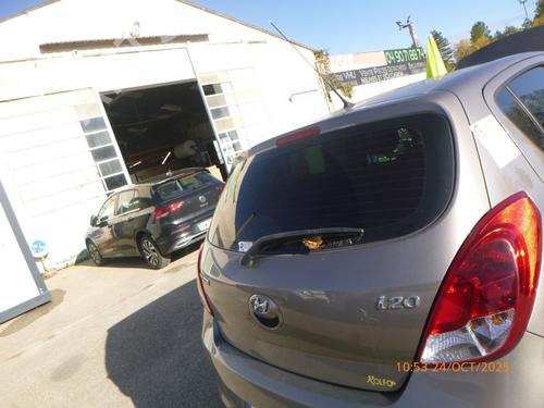 Used Tailgate Tailgate HYUNDAI i20 I (PB, PBT) 1.1 CRDi (75 hp) 29890666 29890666
