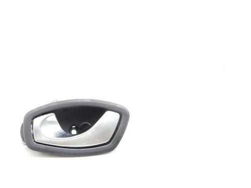 Maniglia interna anteriore sinistra RENAULT MEGANE III Coupe (DZ0/1_) 1.5 dCi (DZ09, DZ0D, DZ1F, DZ1G, DZ14, DZ29) (110 hp) 31363331