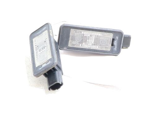 Used Licence plate light PEUGEOT 208 I (CA_, CC_) 1.2 VTI 82 (82 hp) 29541439
