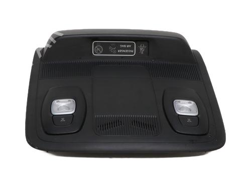 interior-roof-light-renault-megane-iv-hatchback-b9amn_-2015-32864782 main image